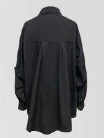 Рубашка SSJZ 2221 однотонная удлиненная с карманом и вставкой впереди