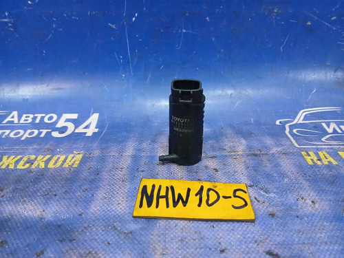 Моторчик бачка омывателя TOYOTA PRIUS 1998