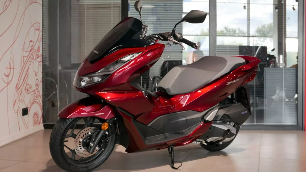 Скутер Honda PCX125
