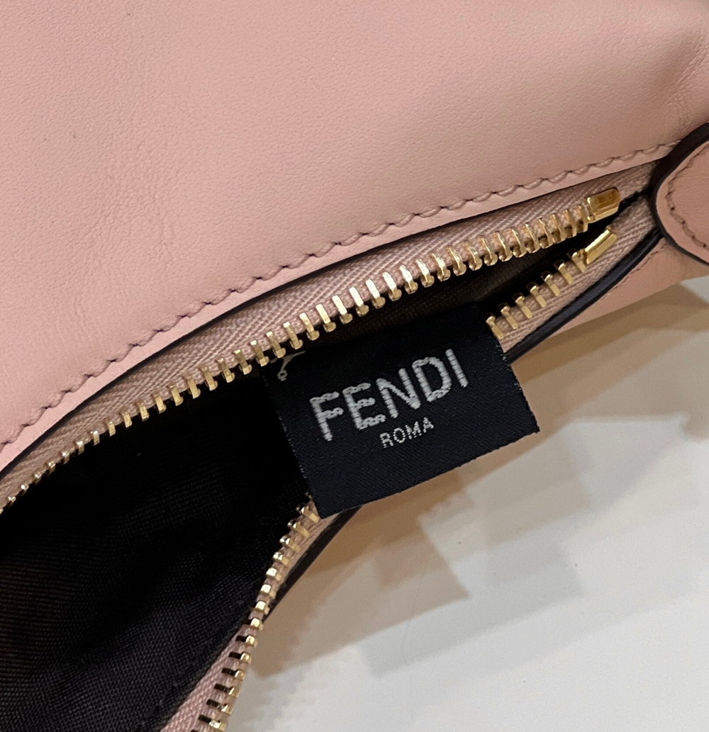 Fendi Fendigraphy Small 29 cm