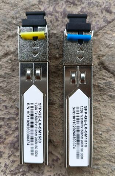 Трансиверы (пара) WDM SFP, одноволоконные, SC, 1,25Gb/s, 1550/1310нм,, SM волокно, 20км дальность, DDM