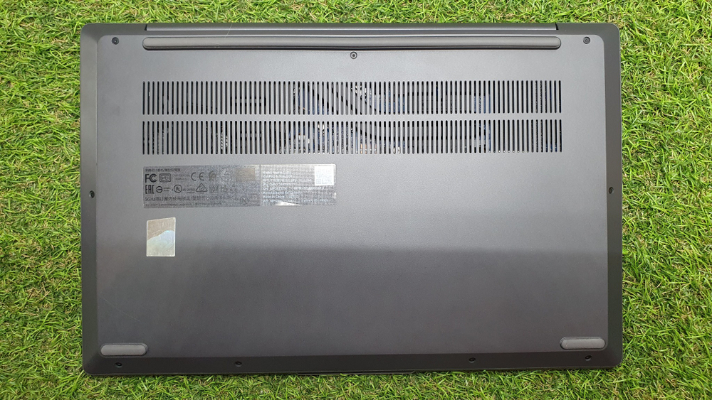 14" Ноутбук Lenovo Ryzen 3/8 Gb/FHD/ IdeaPad 5 14ITL05ALC05 82LM0035RU/Windows 11