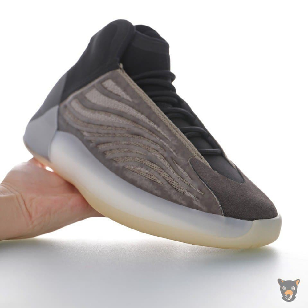 Кроссовки Yeezy Boost QNTM Basketball "Barium"