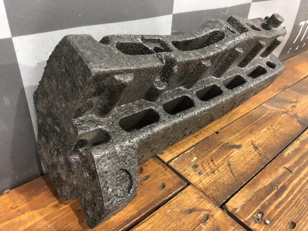 Абсорбер переднего бампера Pointer/Golf BR 04-09 Новое Оригинал 5X0807239