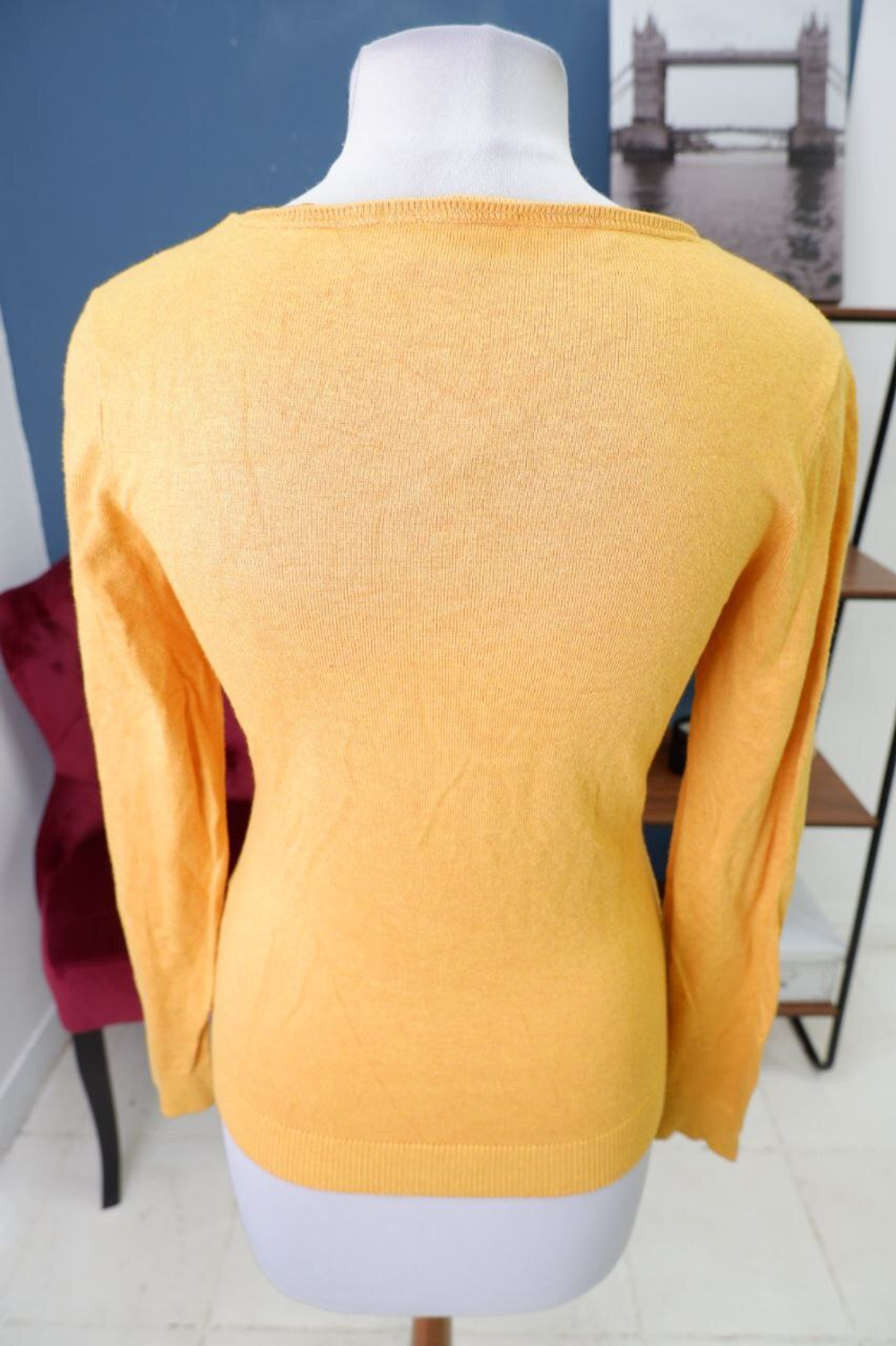 Джемпер Orsay из вискозы 44 размер