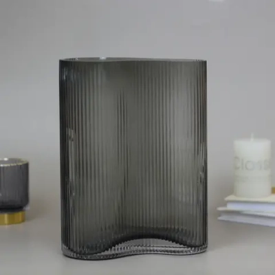 Ваза стеклянная «Глория» 16,5*22см зеленая