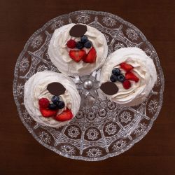 Фруктовница-конфетница Oliva Branch (Олива Бранч) со стеклянной чашей 1257 Серебро