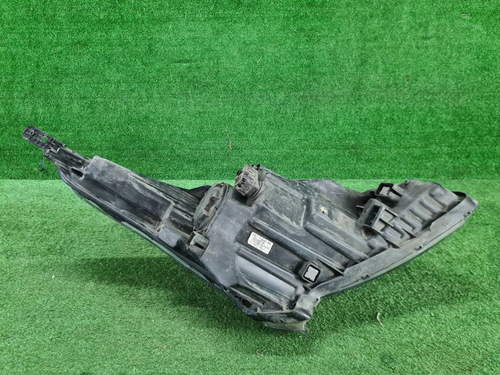 Битая Фара левая Kia Rio 4 (2020-н.в.) галоген