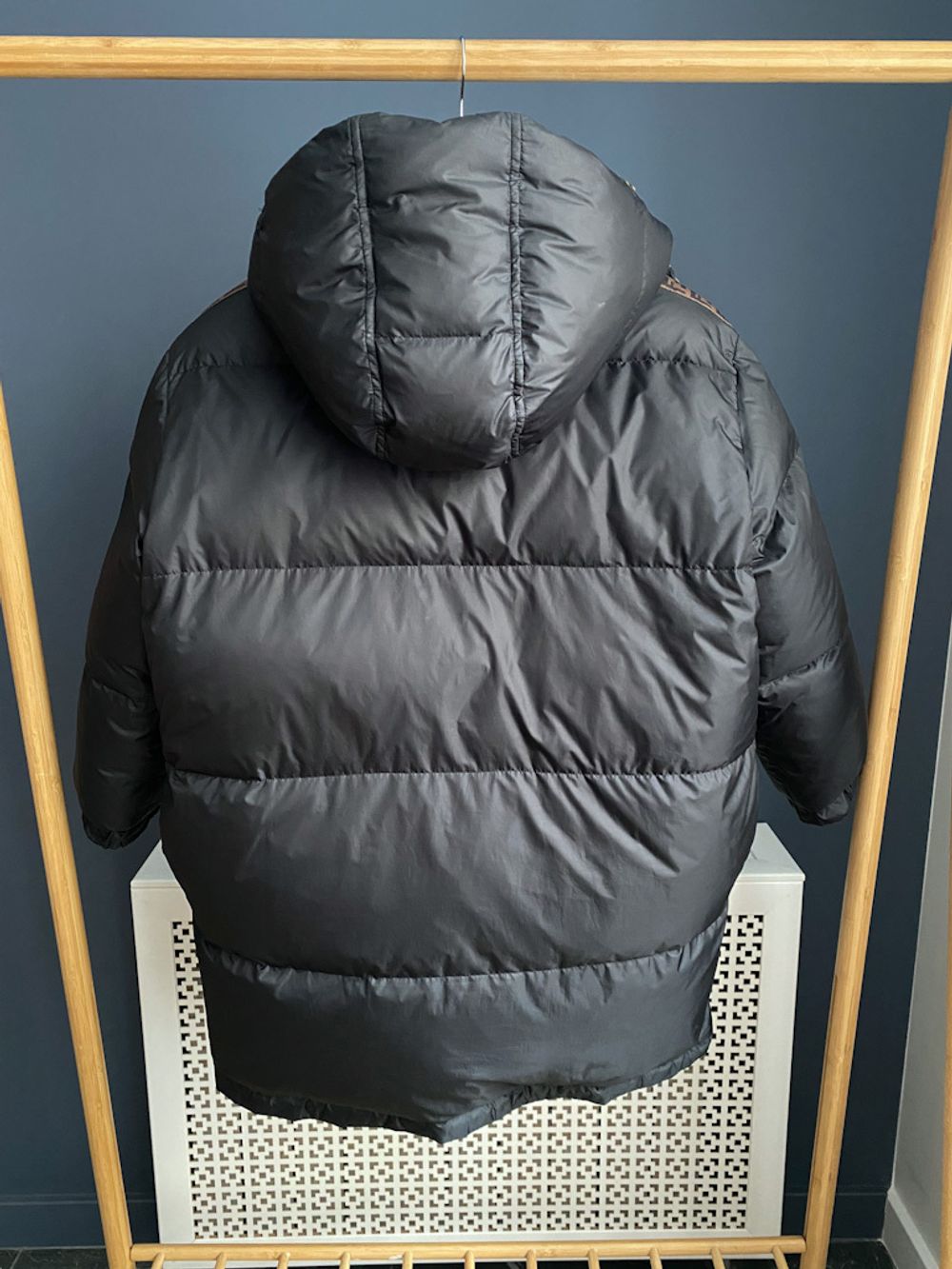 Пуховик Fendi 2хсторонний, 152