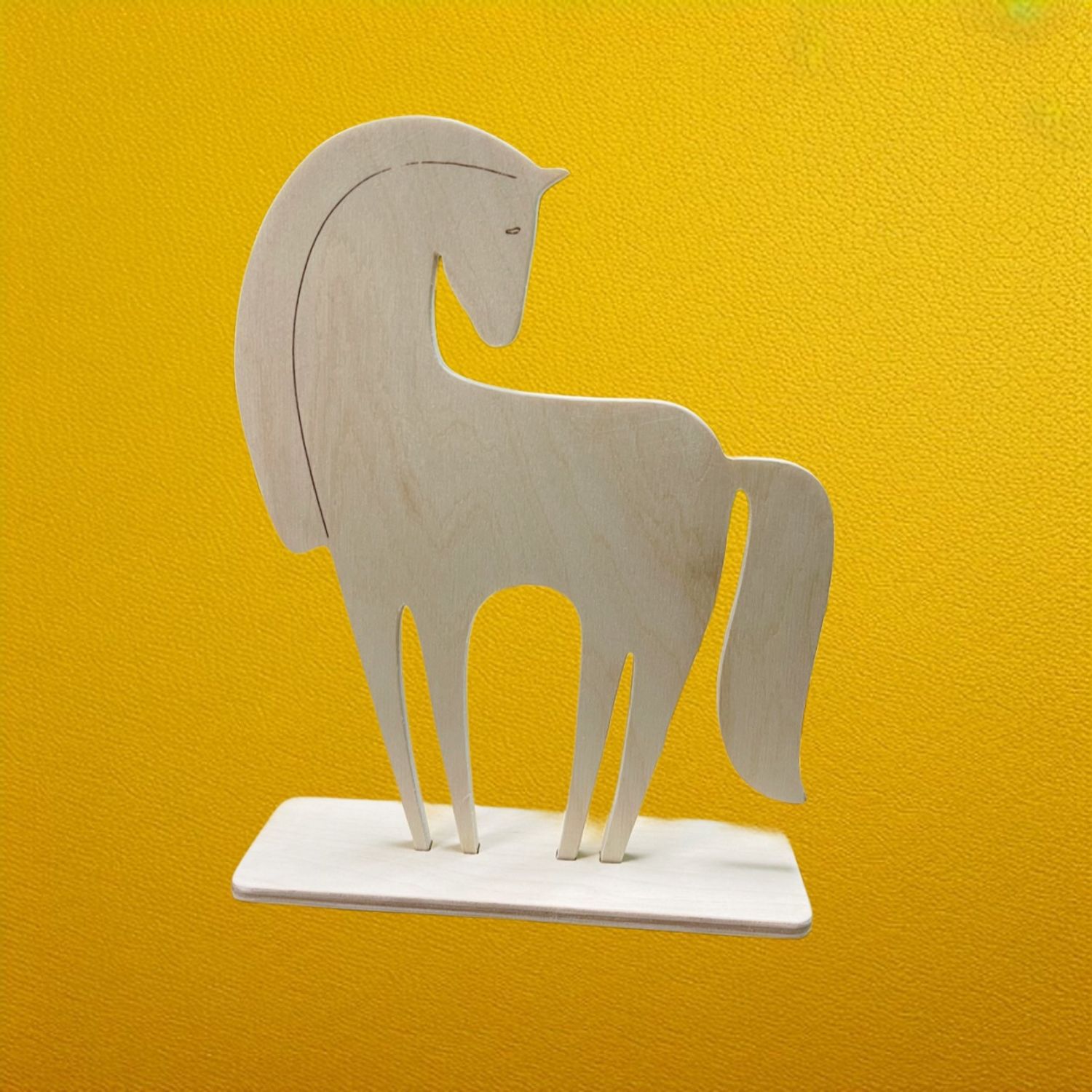 конь на подставке (21,5*16,5см) фанера