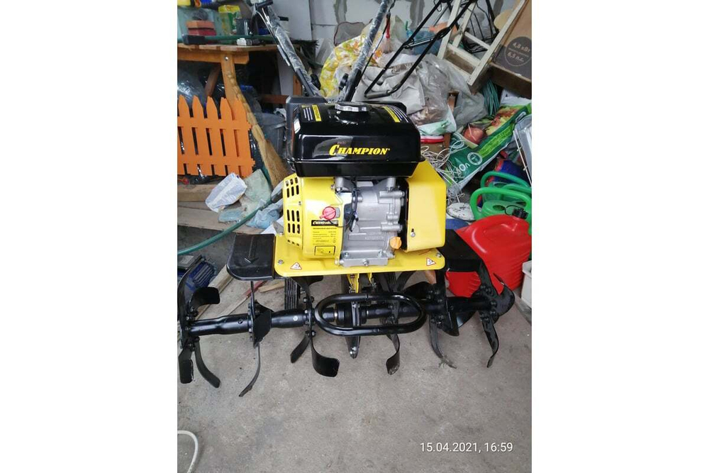 Культиватор бензиновый Champion BC 5712