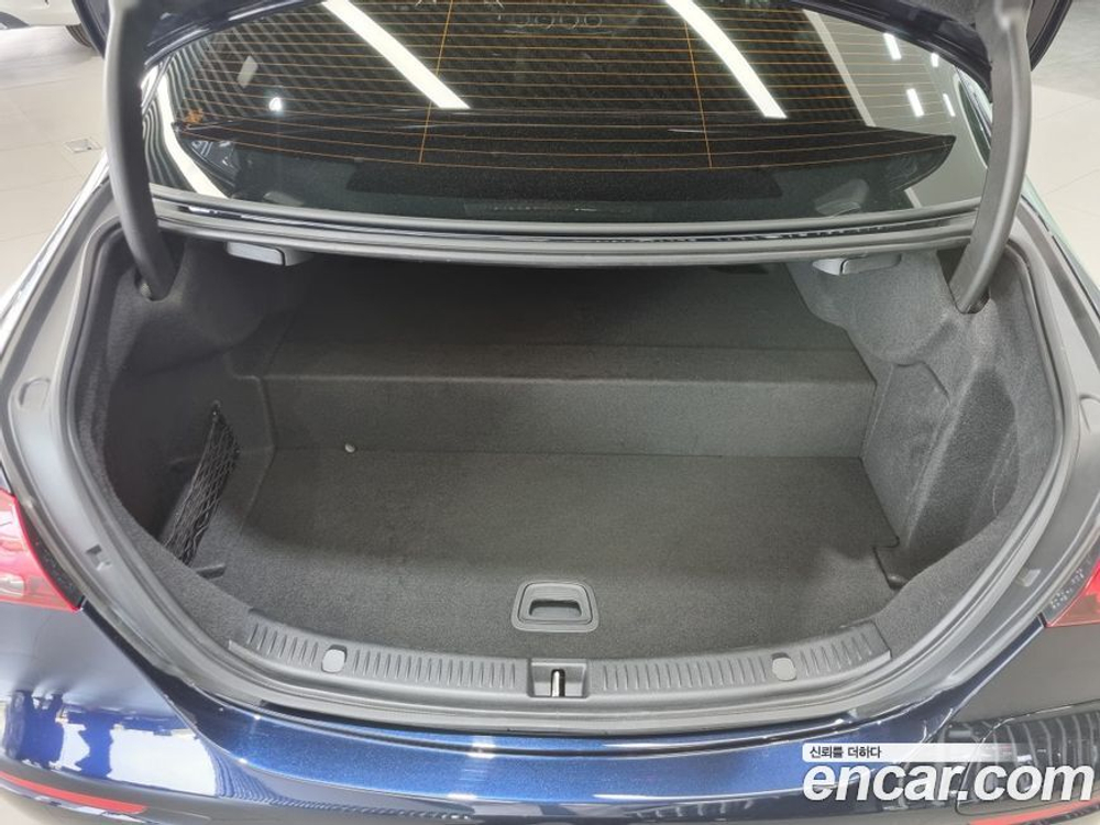 Mercedes-Benz E-Class W213 E300e 4MATIC Exclusive (12.2022)