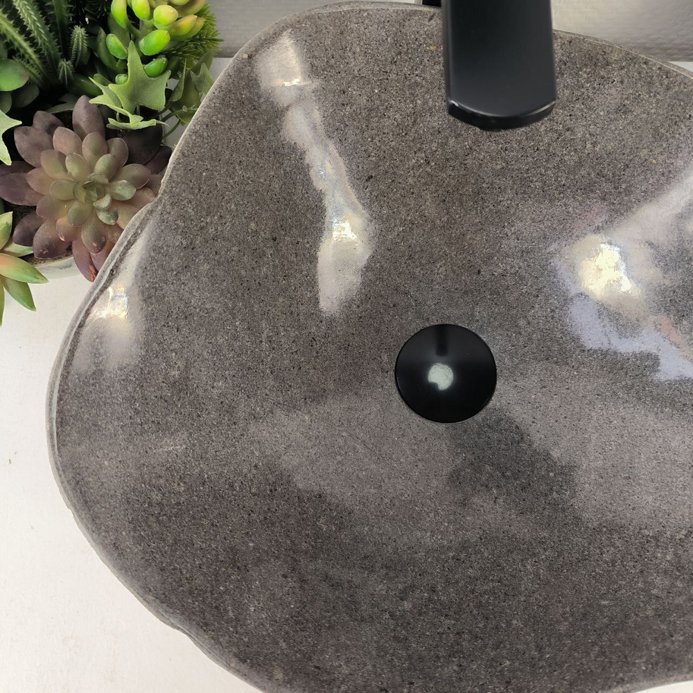 Раковина из речного камня RS-64991 40*36*15 0860