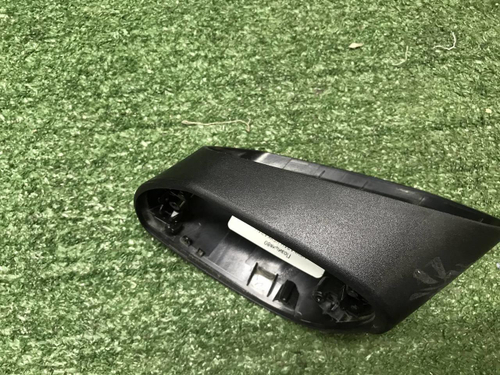 Накладка зеркала правая Porsche Cayenne 958 10-18