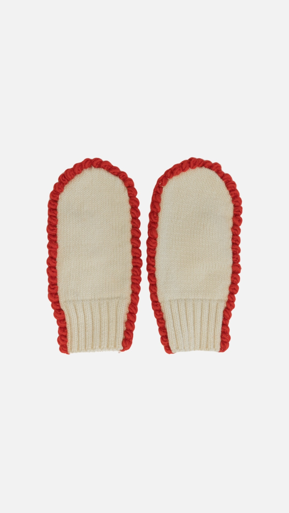 Молочные варежки с красной обвязкой