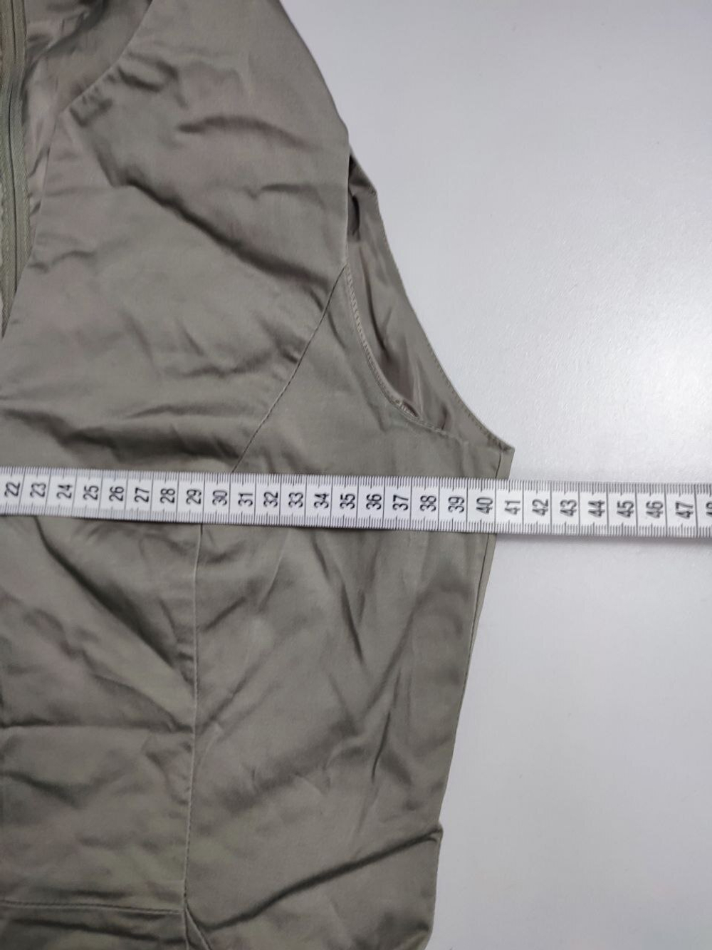 Платье H&M лаконичное 42 размер