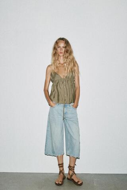 ZARA ТОП ИЗ СТРУЯЩЕЙСЯ ТКАНИ НА БРЕТЕЛЯХ, ПЫЛЬНЫЙ ХАКИ