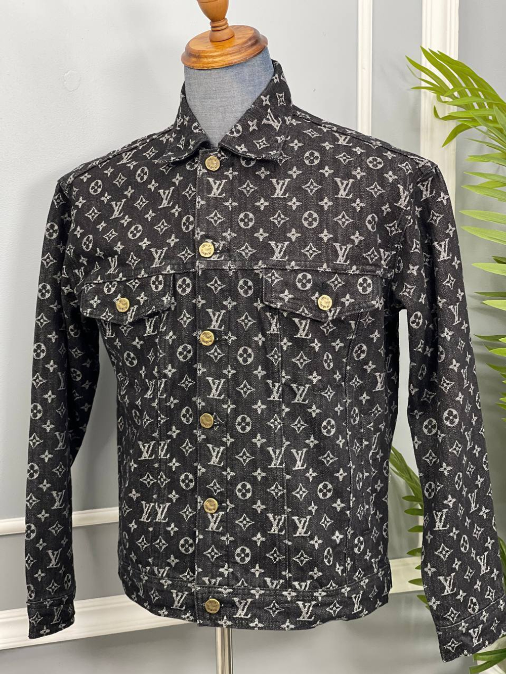 Джинсовая куртка Louis Vuitton