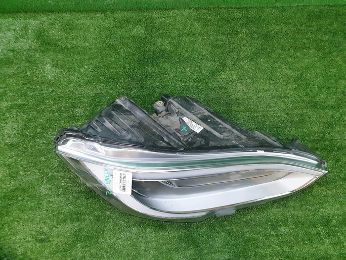 Фара правая Tesla Model S 1 (2016-2021) LED