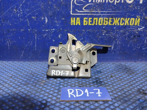 Замок капота Honda CR-V 1996