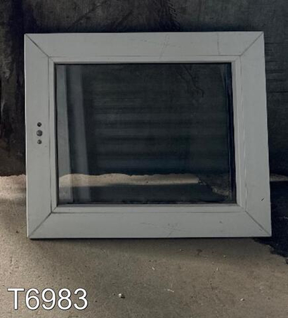 Створка Пластиковая Б/У 500(в) x 600(ш)