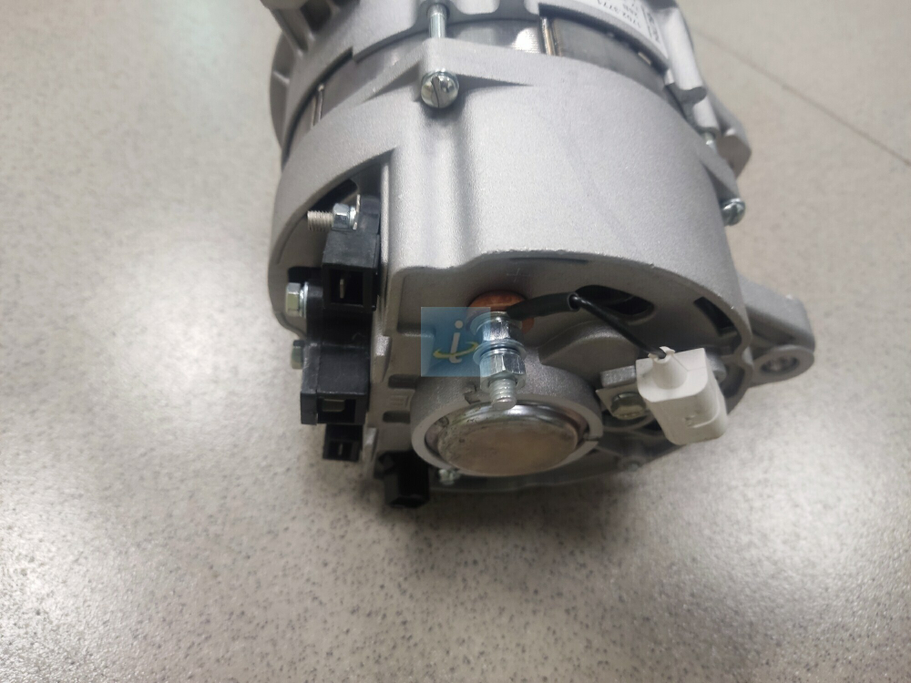 Генератор 28В 50А 1702.3771 45 7371 0528