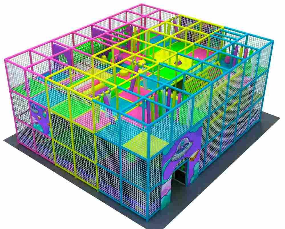 Уличный лабиринт «Звездные приключения» с крышей , 3 этажа. 9,8*8,5*4,8 м