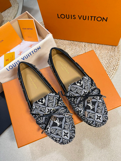 Louis Vuitton Mocassin