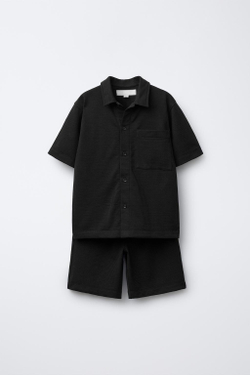 ZARA КОМПЛЕКТ ИЗ РУБАШКИ С КАРМАНОМ И ШОРТЫ-БЕРМУДЫ, ЧЕРНЫЙ
