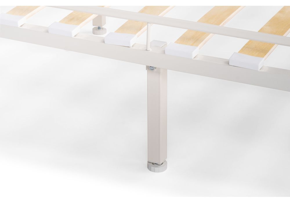 Полутораспальная кровать Иоханна 18 140х200 белая