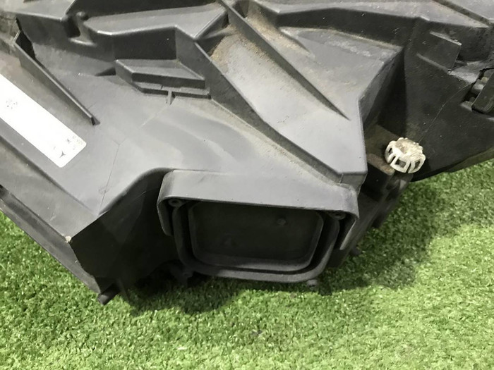 Фара правая Mercedes GLC X253 (2015-2019) LED