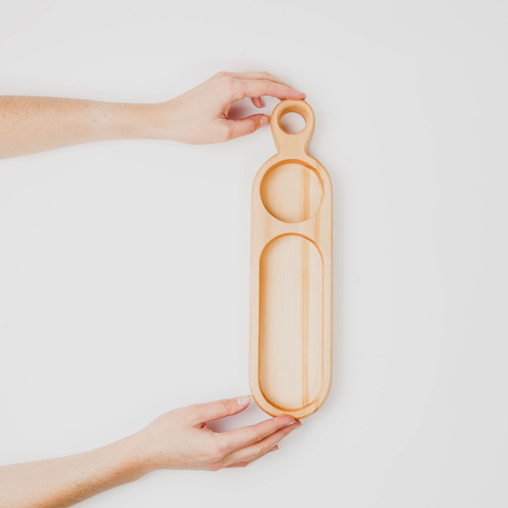 Деревянная менажница для подачи из кедра