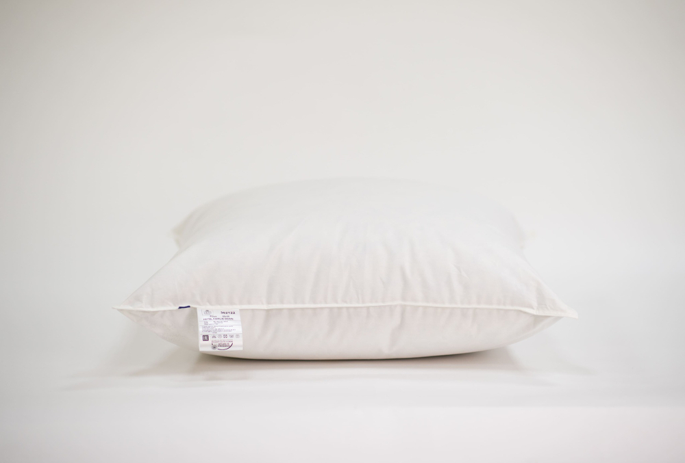 Подушка пуховая упругая 50х68 German Grass Hotel Down Grass 3 Stars