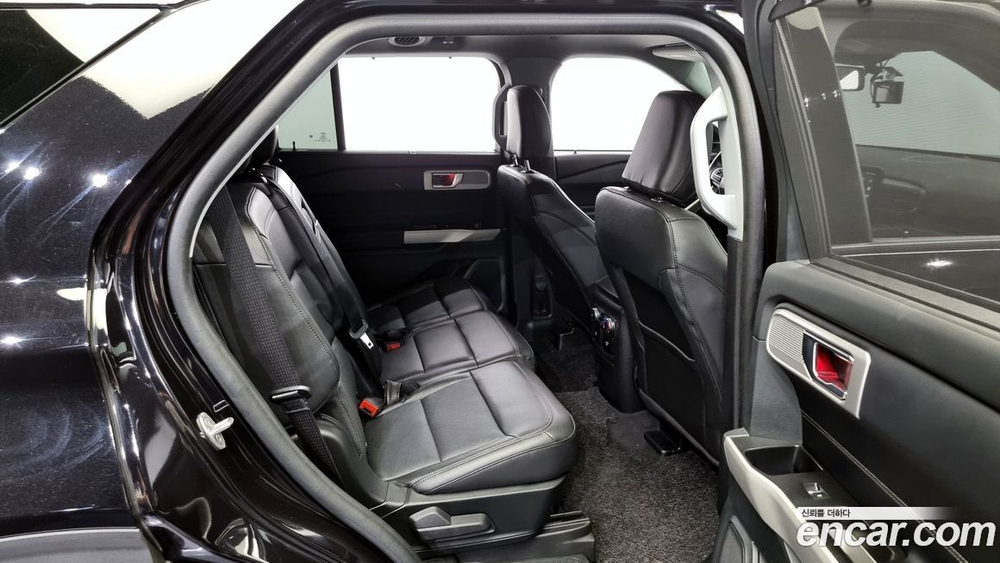 Ford Explorer 6 Generation 3.3 Hybrid (09.2022)