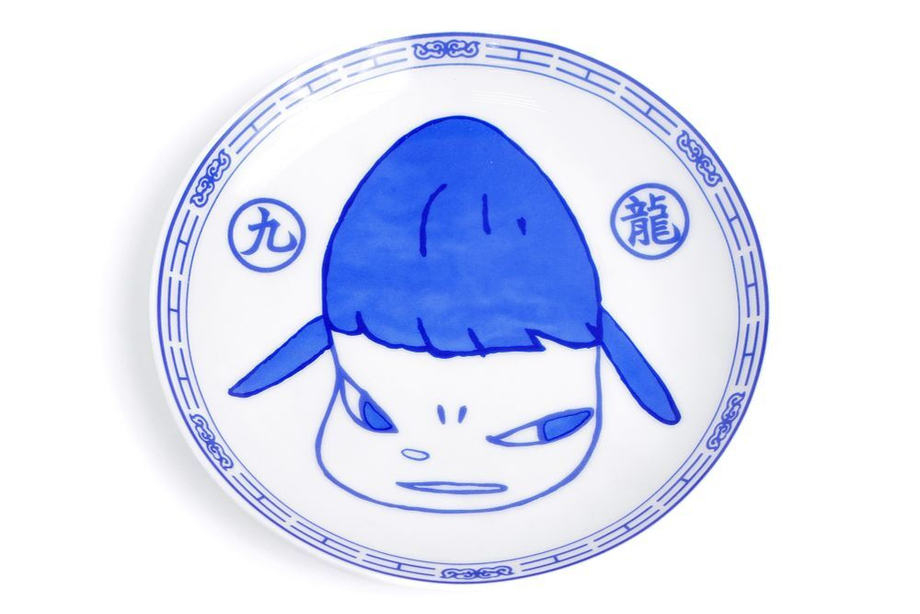 Коллекционная декоративная тарелка «Ёситомо Нара. Жизнь лишь одна»