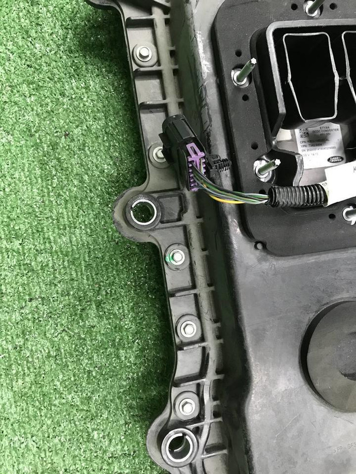 АКБ Land-Rover Discovery Sport (2019-н.в.)