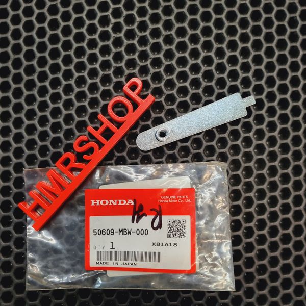 Honda Вставка в подножку 50609-MBW-000