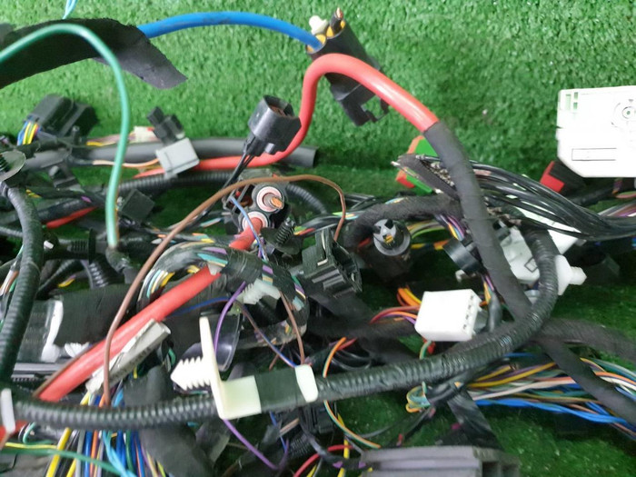 Проводка моторного отсека Range Rover Sport 2 L494 (2017-2022)