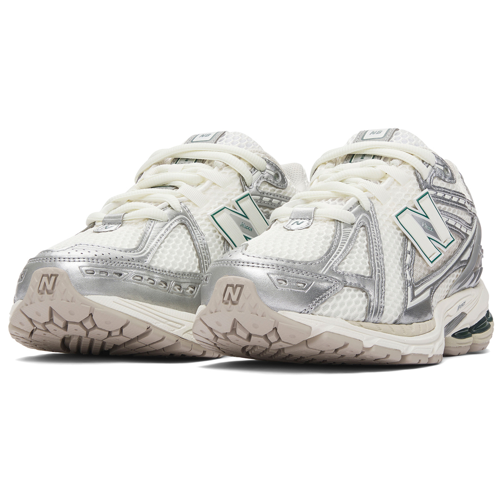 New Balance 1906R Silver Metallic Cream