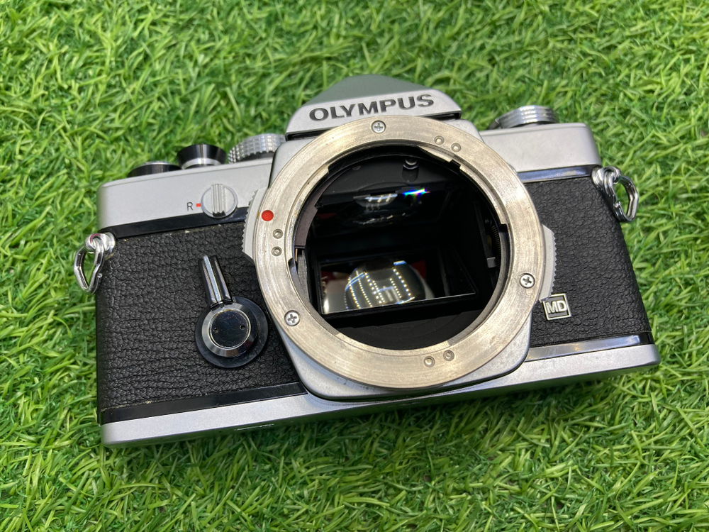 Olympus OM-1