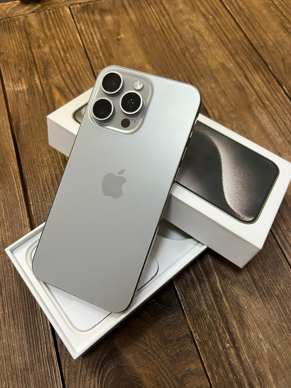 Б/У iPhone 15 Pro Max 512Gb Natural Titanium