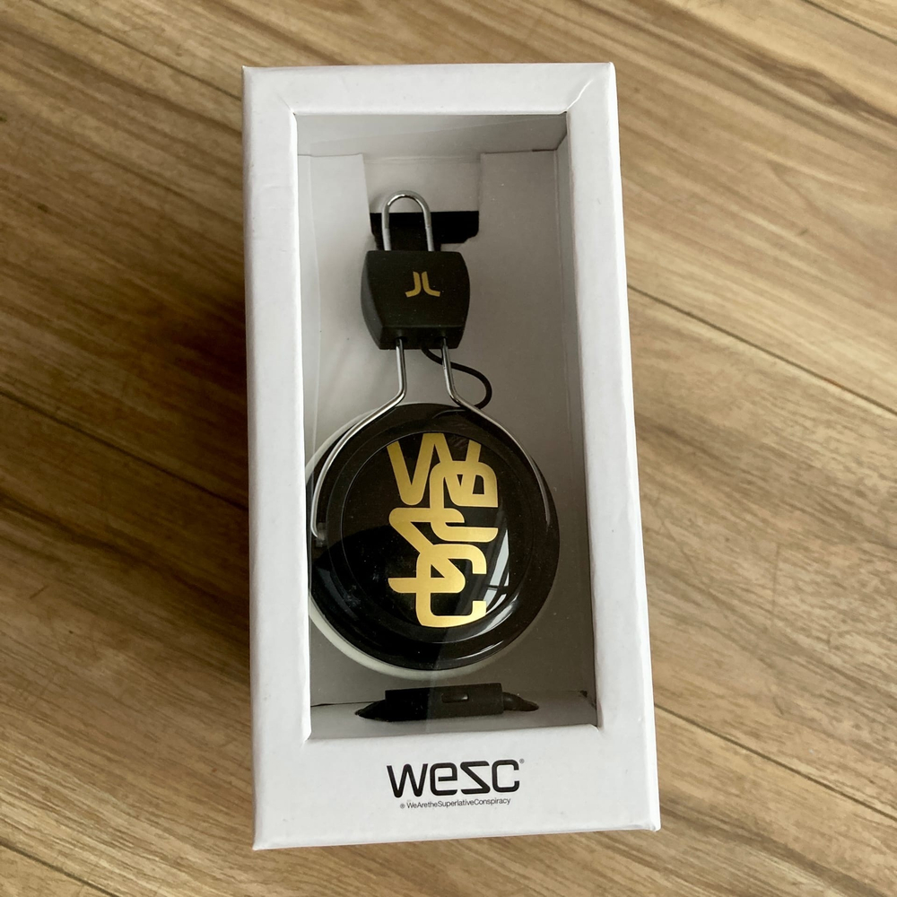 Наушники WeSC