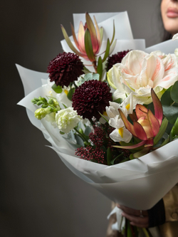 Сборный букет «Утро в париже»