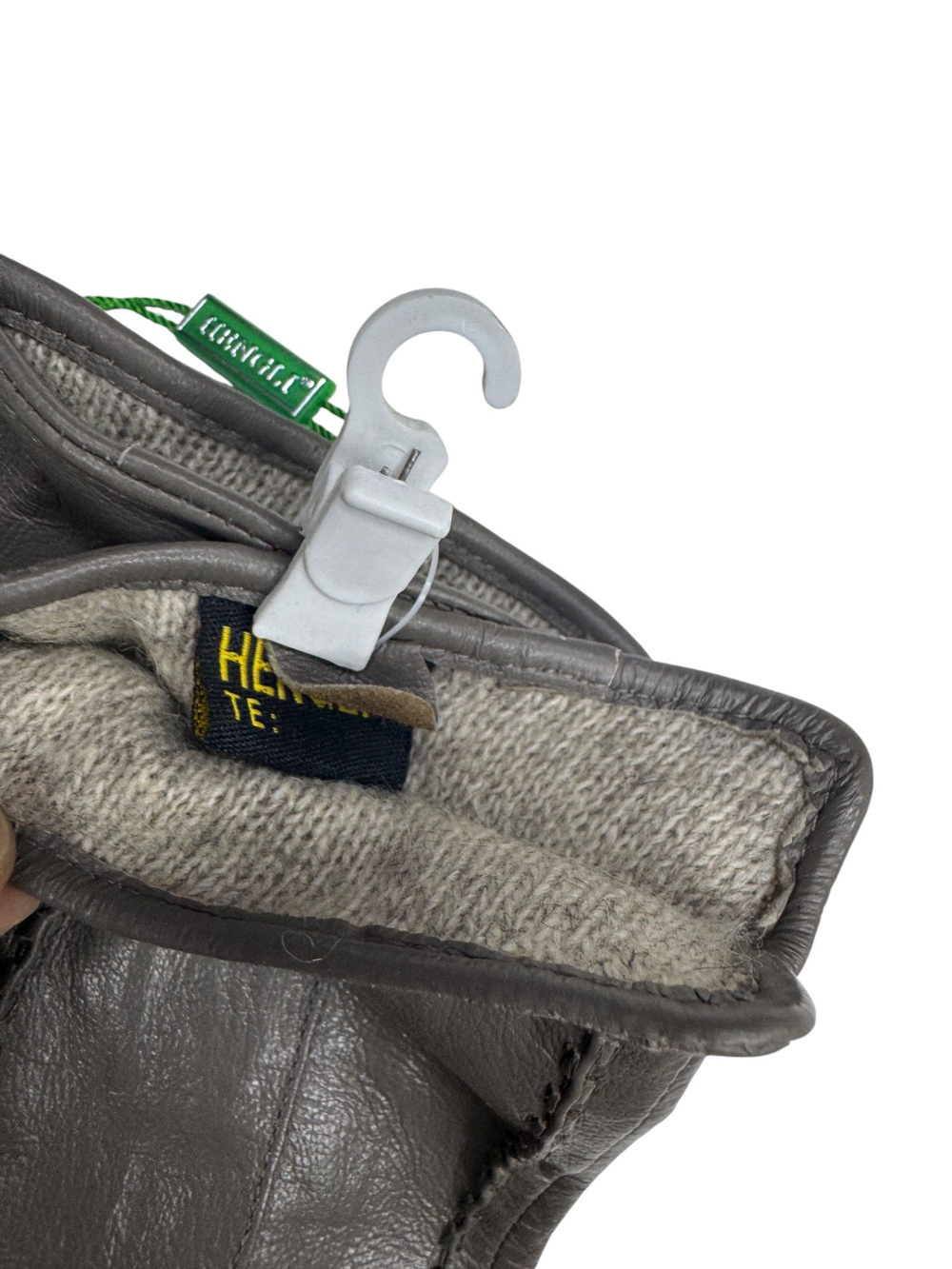 Перчатки. Женские. Материал верха: Кожаные. Подклад: Трикотаж-шерсть. Очень мягкие. 5 шт в упаковке.