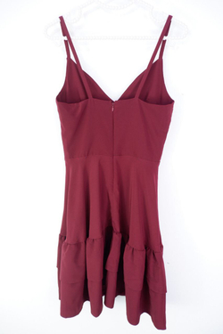 Платье AMClothing стильное 42 размер