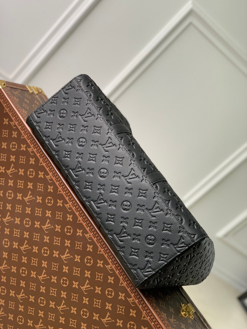Louis Vuitton Sac Plat 24H Bag