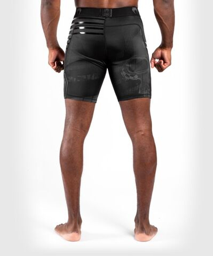 Компрессионные шорты Venum Skull Vale Tudo Shorts Black/Black