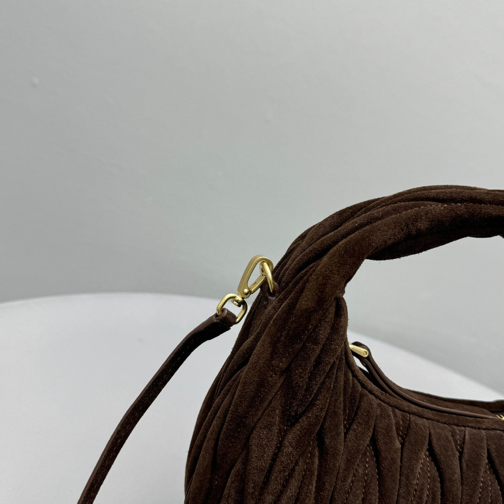 Miu Miu Wander Hobo Small Bag 20 cm