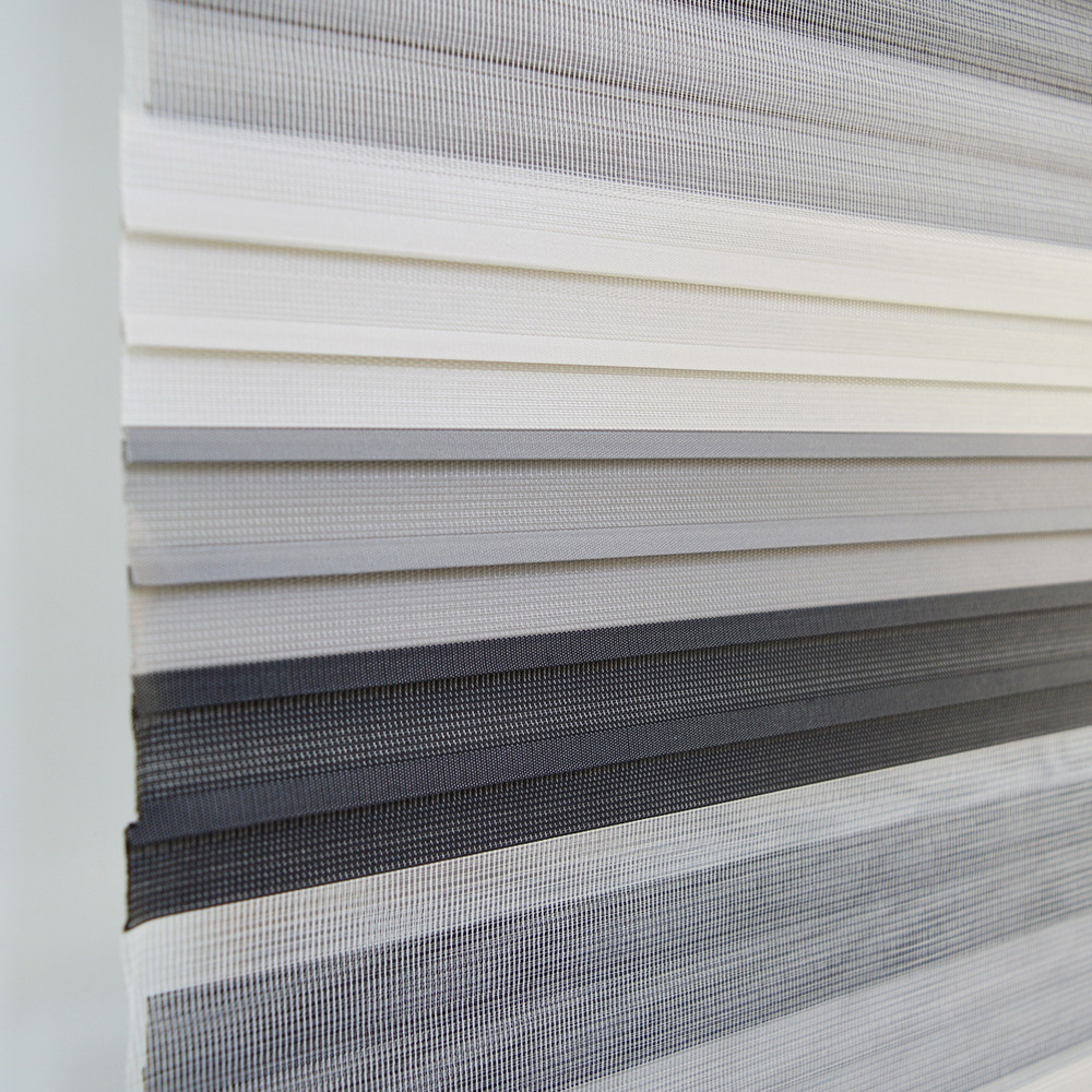 Штора рулонная "День/ночь" 160*160см черно-белая, 110г/м2, NNSR040