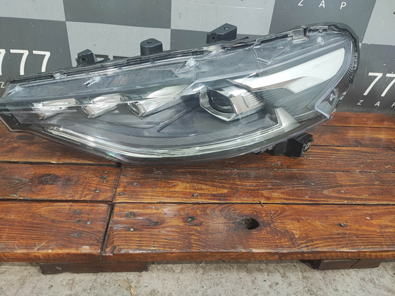 Фара левая LED Haval F7 1 19-24 Б/У Оригинал 4121102XKQ00A